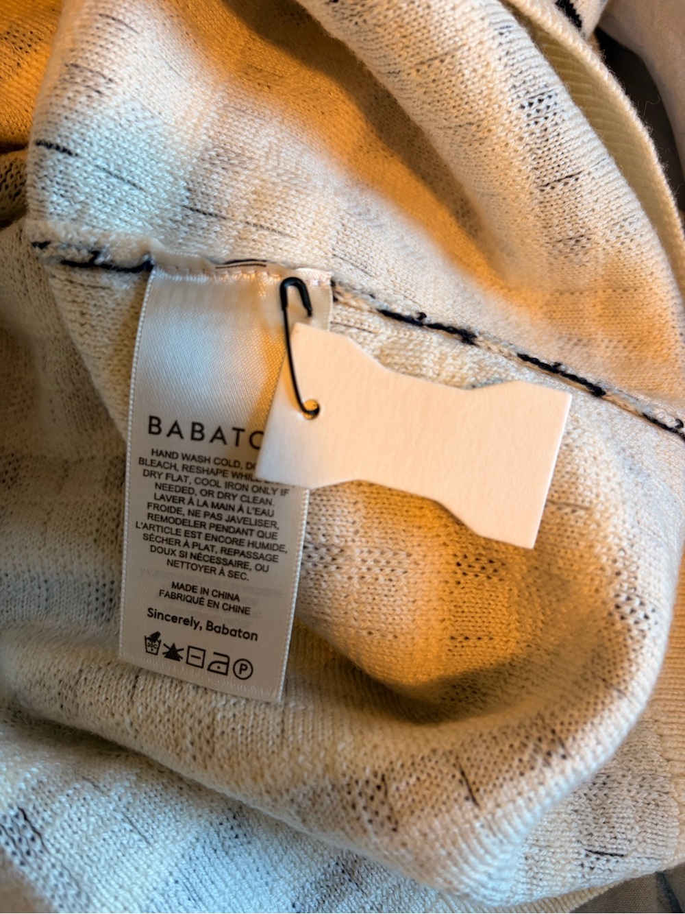 NWOT Aritzia Babaton Chronicle Knit Mini Skirt - Picture 3 of 4